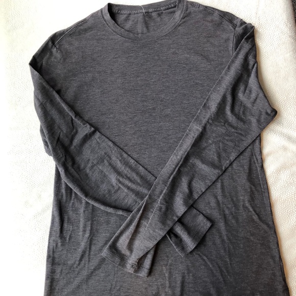 lululemon athletica Other - COPY - Lululemon men’s large charcoal long sleeve…